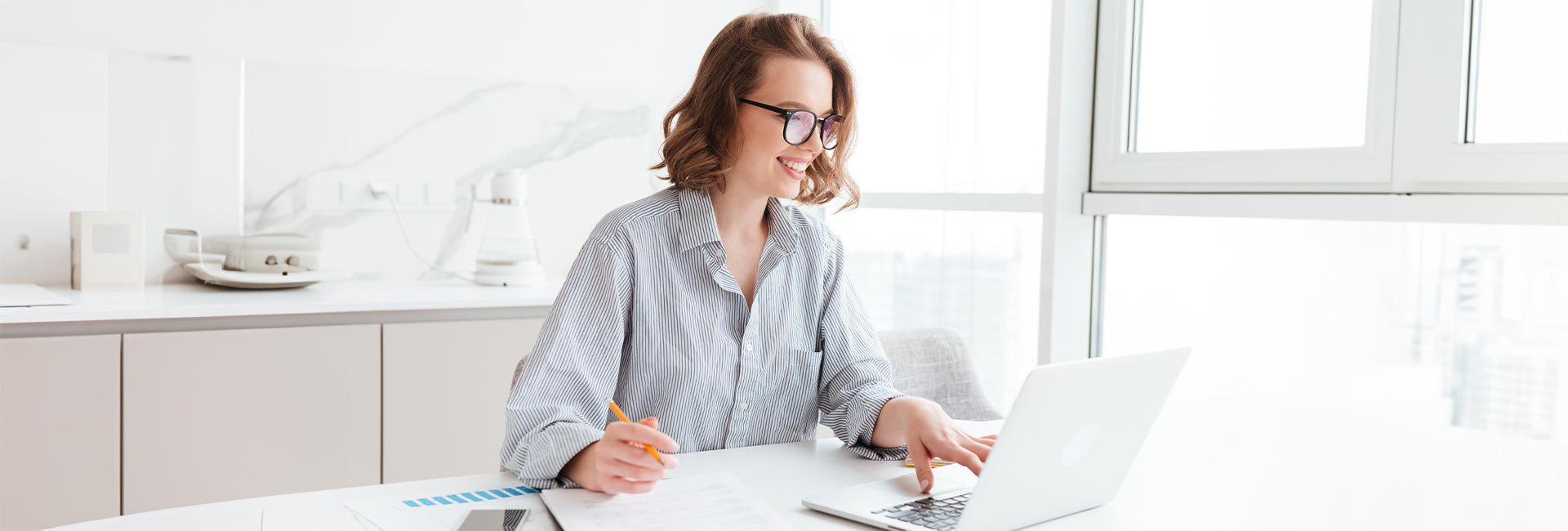 What are the Best Lenses for Computer Use and Digital Eye Strain?