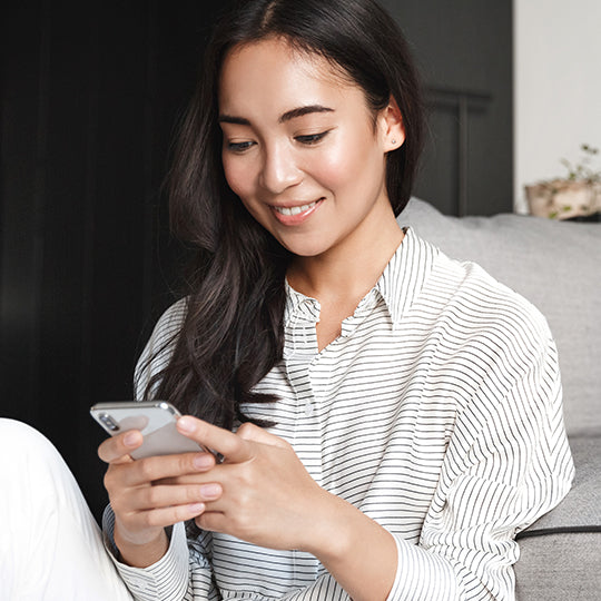 A Hassle-free Guide to Buying Eyeglasses Online